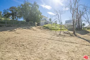 12273 Overcrest Dr, Yucaipa, CA 92399 - Photo 7