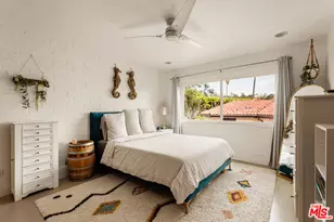2260 N Cahuenga Blvd, Los Angeles, CA 90068 - Photo 9