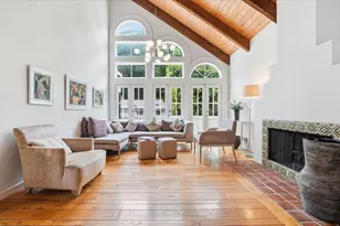 9856 Portola Dr, Beverly Hills, CA 90210 - Photo 3