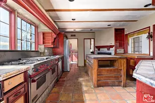 165 Veteran Ave, Los Angeles, CA 90024 - Photo 7