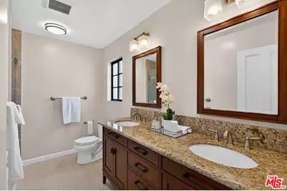 928 11th St #2, Santa Monica, CA 90403 - Photo 27