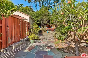 8535 Walnut Dr, Los Angeles, CA 90046 - Photo 21