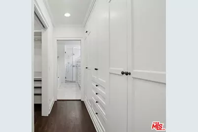 2114 Glendon Ave, Los Angeles, CA 90025 - Photo 15