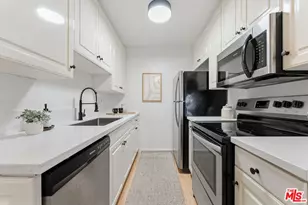 2308 Schader Dr, Santa Monica, CA 90404 - Photo 9