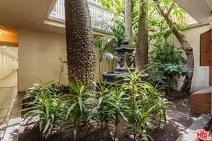 1230 N Sweetzer Ave, West Hollywood, CA 90069 - Photo 29