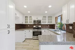 7100 Balboa Blvd, Van Nuys, CA 91406 - Photo 9