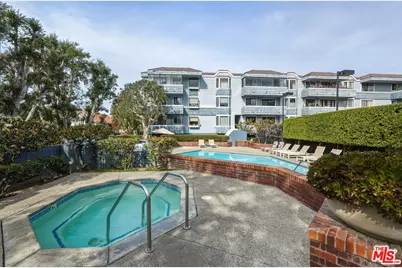 4600 Via Dolce #304, Marina del Rey, CA 90292 - Photo 13