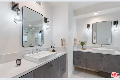 1324 Douglas St, Los Angeles, CA 90026 - Photo 15