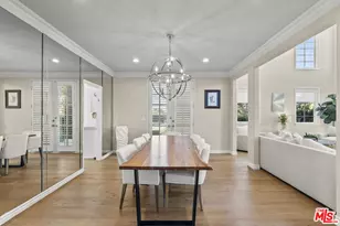 22241 Alizondo Dr, Woodland Hills, CA 91364 - Photo 13