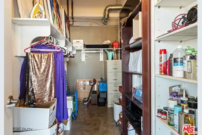 315 E 8th St #801, Los Angeles, CA 90014 - Photo 27