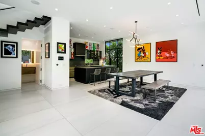 2419 El Contento Dr, Los Angeles, CA 90068 - Photo 23