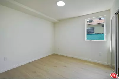 1354 E 108th St, Los Angeles, CA 90059 - Photo 29