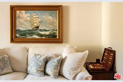 419 Hillside Ln, Santa Monica, CA 90402 - Photo 19