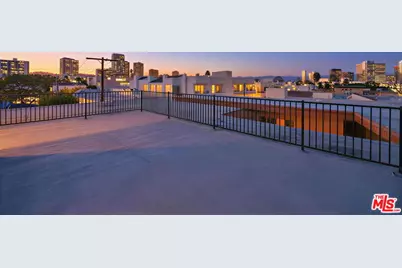 10655 Kinnard Ave #304, Los Angeles, CA 90024 - Photo 35