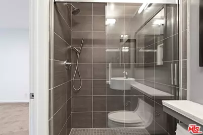 1233 N Laurel Ave #109, West Hollywood, CA 90046 - Photo 9