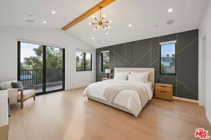 971 S Bundy Dr, Los Angeles, CA 90049 - Photo 7