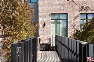 752 W 19th St, Costa Mesa, CA 92627 - Photo 3