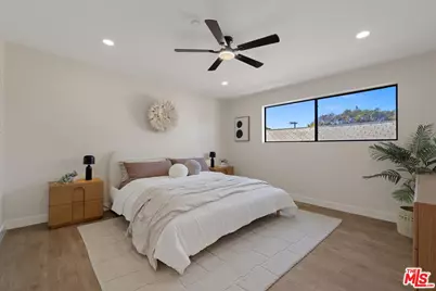 1807 10th St #4, Santa Monica, CA 90404 - Photo 13