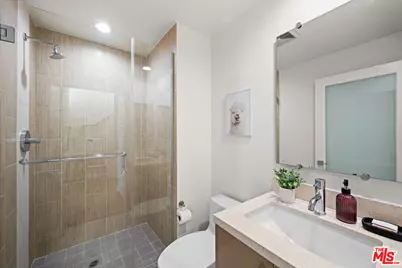 108 S Croft Ave #102, Los Angeles, CA 90048 - Photo 25