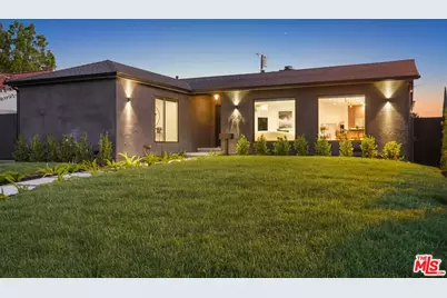 11642 Hartsook St, Valley Village, CA 91601 - Photo 5
