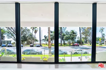 901 Ocean Ave, Santa Monica, CA 90403 - Photo 17