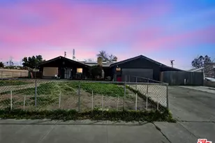 1129 Greenwood Dr, Bakersfield, CA 93306 - Photo 1