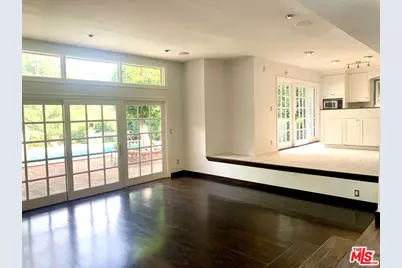 10216 Cielo Dr, Beverly Hills, CA 90210 - Photo 7