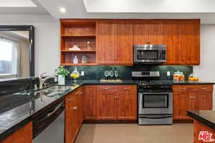 1936 S Shenandoah St, Los Angeles, CA 90034 - Photo 9