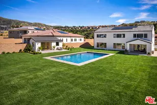 11865 Red Hawk Ln, Porter Ranch, CA 91326 - Photo 5