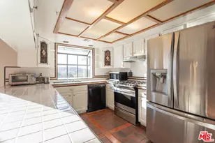 29243 Piani Rd, Pearblossom, CA 93553 - Photo 11