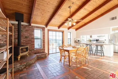 29243 Piani Rd, Pearblossom, CA 93553 - Photo 7