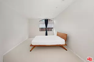 200 N Swall Dr, Beverly Hills, CA 90211 - Photo 17