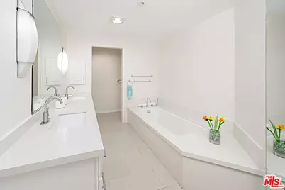 200 N Swall Dr #553, Beverly Hills, CA 90211 - Photo 17