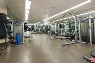 200 N Swall Dr, Beverly Hills, CA 90211 - Photo 29