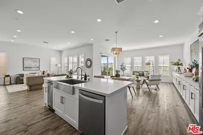 20736 Spruce Cir, Porter Ranch, CA 91326 - Photo 13