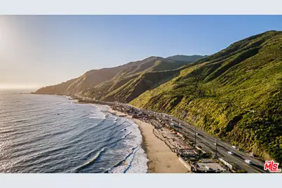 19050 Pacific Coast Hwy, Malibu, CA 90265 - Photo 7