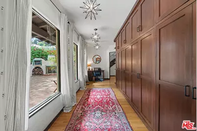 2042 Balmer Dr, Los Angeles, CA 90039 - Photo 25