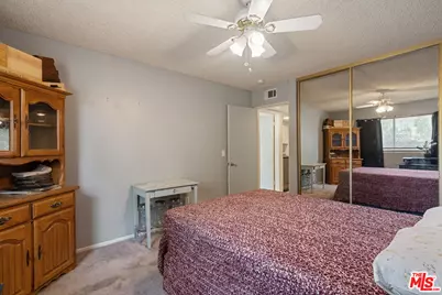 9945 Glade Ave, Chatsworth, CA 91311 - Photo 13
