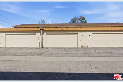 9781 S Karmont Ave, South Gate, CA 90280 - Photo 47