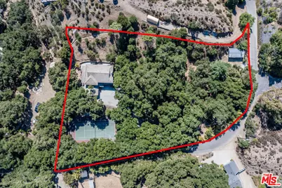 730 Crater Camp Dr, Calabasas, CA 91302 - Photo 3