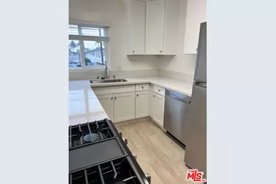 12012 Washington Pl, Los Angeles, CA 90066 - Photo 59