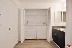 100 S Alameda St, Los Angeles, CA 90012 - Photo 21