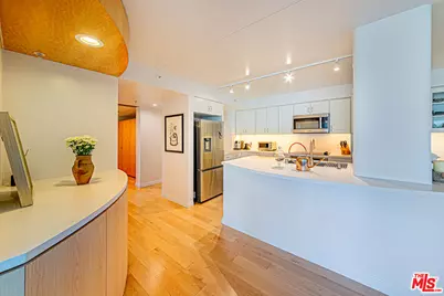 600 W 9th St #516, Los Angeles, CA 90015 - Photo 15