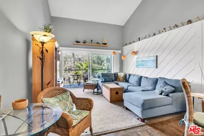 556 Ebbtide Cir, Port Hueneme, CA 93041 - Photo 3