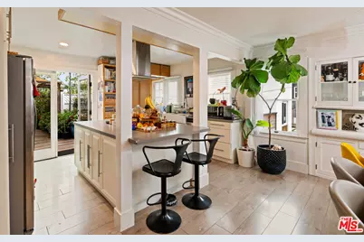 1722 Nichols Canyon Rd, Los Angeles, CA 90046 - Photo 5