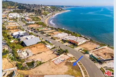 18431 Coastline Dr, Malibu, CA 90265 - Photo 3
