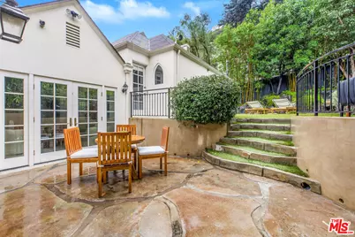 1907 N Curson Ave, Los Angeles, CA 90046 - Photo 19