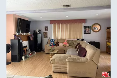 14411 Nordhoff St #9, Panorama City, CA 91402 - Photo 5
