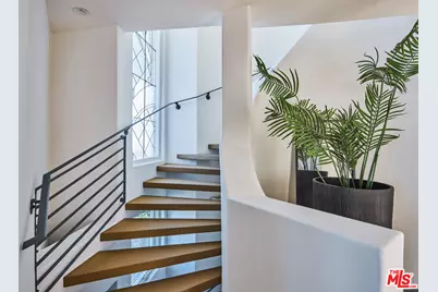 3885 Rambla Orienta, Malibu, CA 90265 - Photo 7