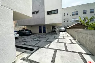 412 N Ardmore Ave, Los Angeles, CA 90004 - Photo 9